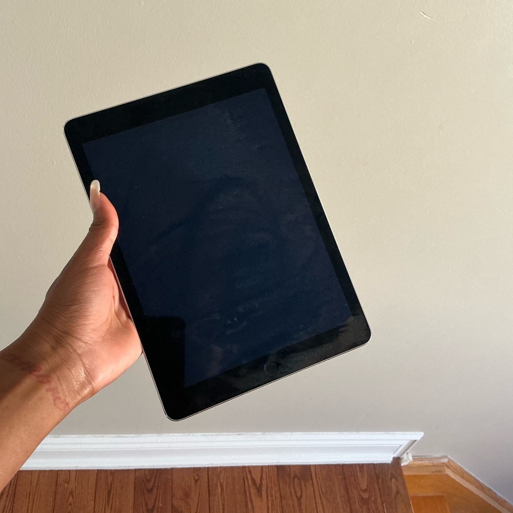 Apple iPad Air 2014 second gen 16gb